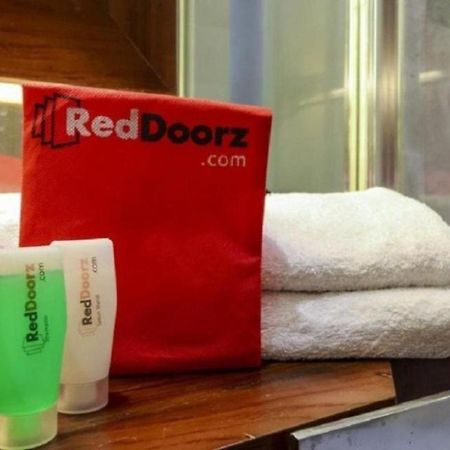 Reddoorz Near Tarumanagara University Yakarta Exterior foto